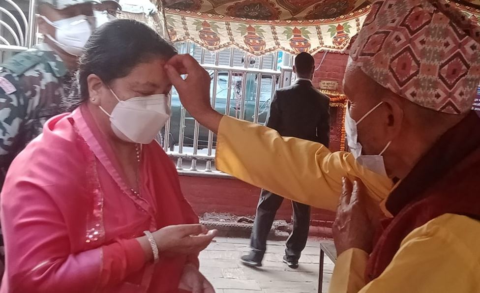 राष्ट्रपति भण्डारीद्वारा विभिन्न शक्तिपीठको दर्शन र पूजा अर्चना